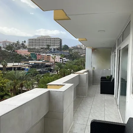 610 Con Terraza Martianez Apartment